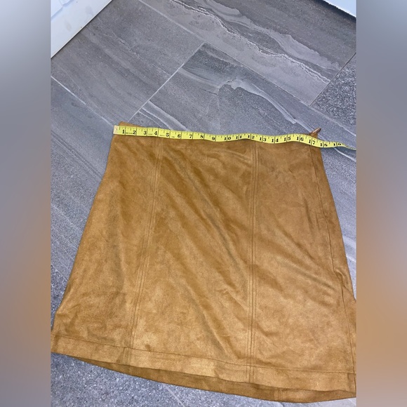 Esprit Suede Tan Brown 70s style skirt - Picture 6 of 8